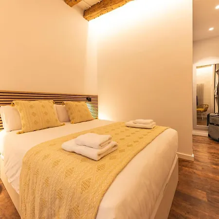 Bravissimo Ferreries, Unique 3-bedroom * Girona