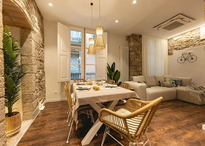 Апартаменты Bravissimo Ferreries, Unique 3-bedroom Жирона